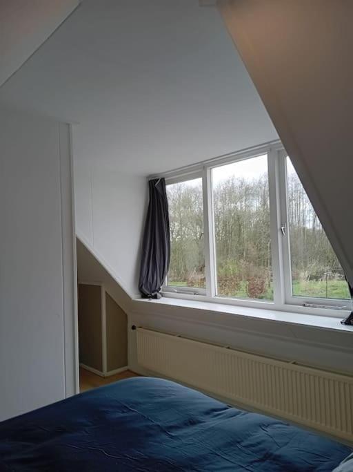Ruim Huisje Op Een Prachtige Plek Hemrik Buitenkant foto
